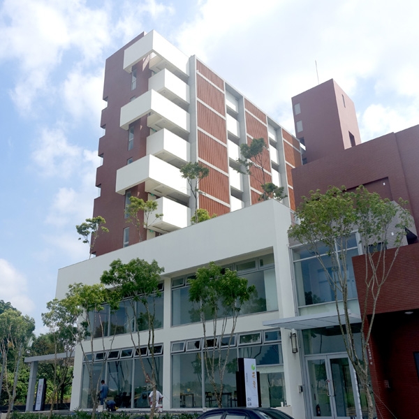 板根建設-全彩崗石,我家有限公司