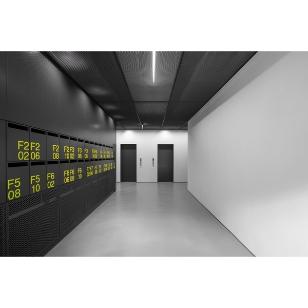 優的鋼石大樓間,鏮達實業股份有限公司