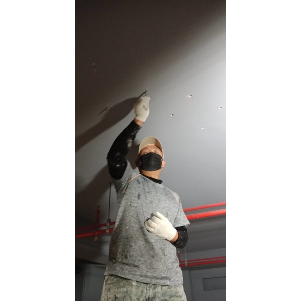 台北大方社區地下停車場-樓板抓漏整修 台北大方社區地下停車場-樓板抓漏整修-帝華實業股份有限公司