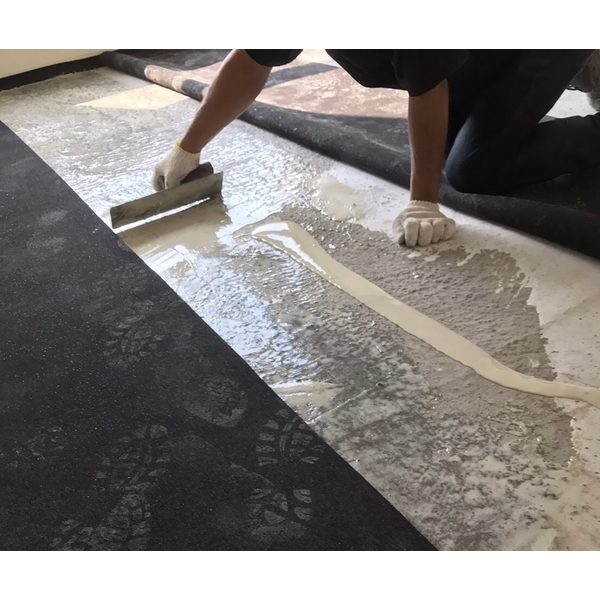 阻尼減震墊施作工程