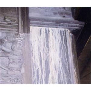 廟宇大理石施工縫白樺滲漏情形(施工前)