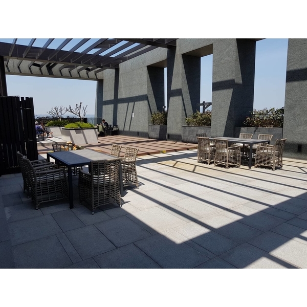 是方國際 - 萬華區 台北晶麒