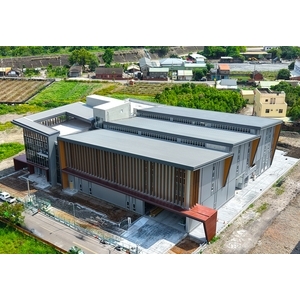 歐都納綠建築智能物流中心｜溪州廠房金屬帷幕外牆工程