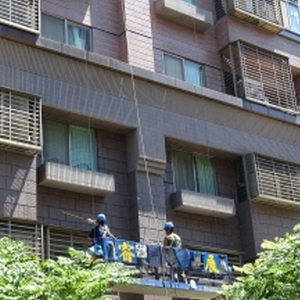 外牆巡檢作業