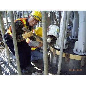 李建牌早強無收縮水泥 備料 02 與水混合充分攪拌