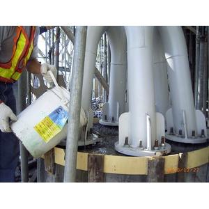 李建牌早強無收縮水泥 備料 02 與水混合充分攪拌