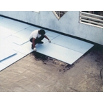 3、黏貼XPS隔熱板 - 光輪工業股份有限公司