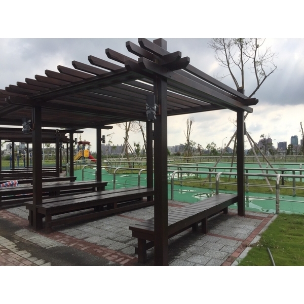 護木漆的耐水性佳