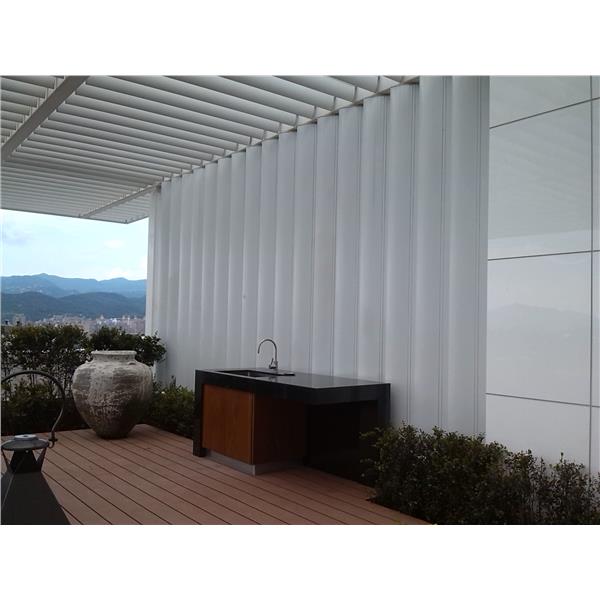 三輝白宮,亨特道格拉斯建材股份有限公司