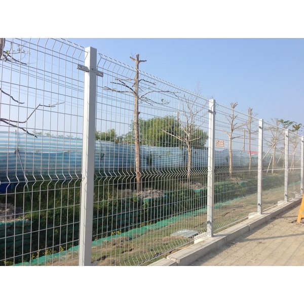 廠區新型護網 廠區新型護網,三發製網股份有限公司