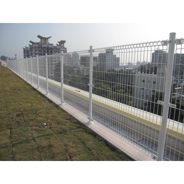 頂樓護欄 頂樓護欄,三發製網股份有限公司