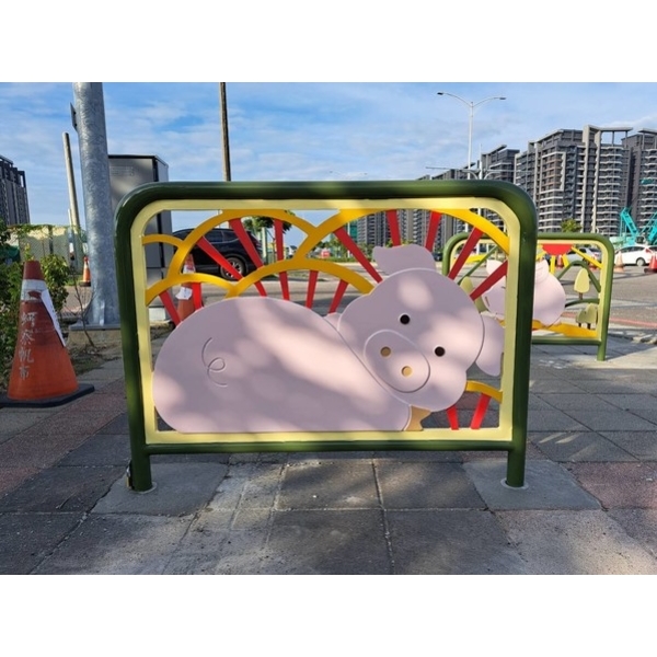 車阻-臺中港特定區(市鎮中心)市地重劃區內廣場及公園環境綠美化及周邊遊憩設施增建工程