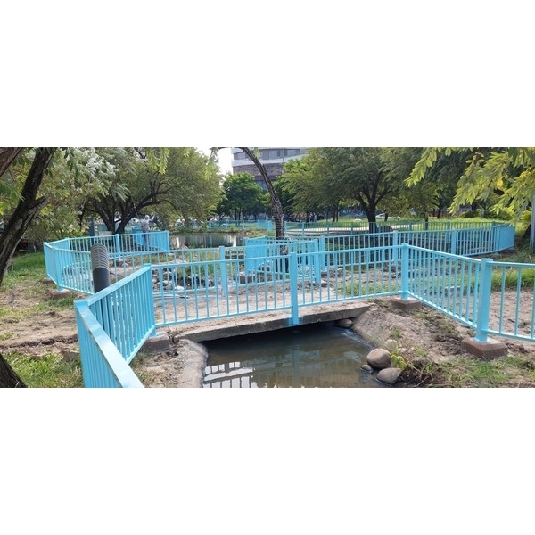 欄杆及格柵-斗六市崙峰里、嘉東里及棒球場生態池周邊安全防護增設工程