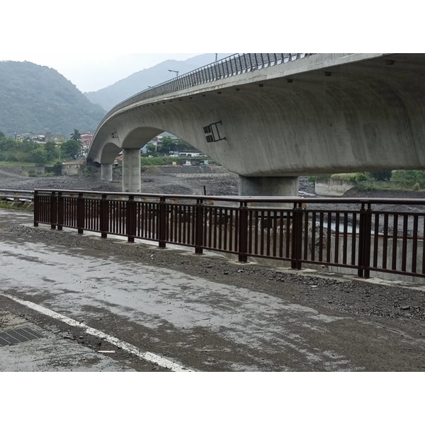 欄杆及格柵-台20線78K+500寶來一橋改建工程