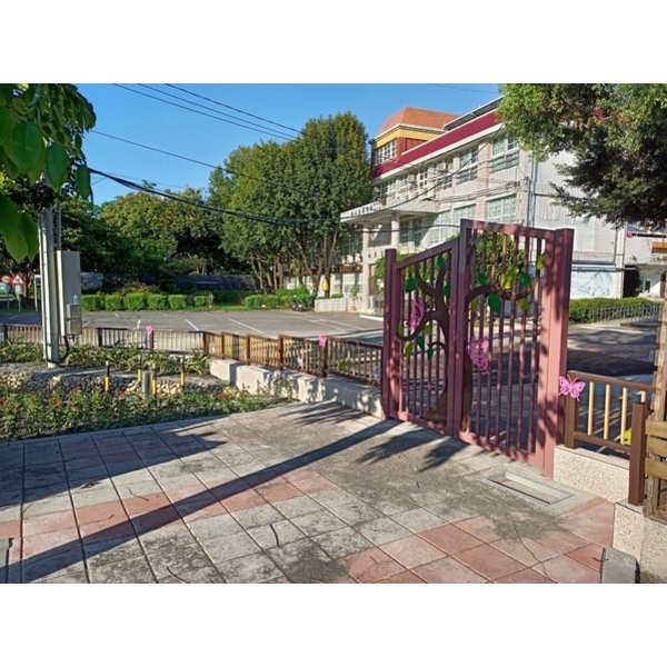 造型門-北斗鎮萬來國小及螺陽國小通學環境改善工程計畫