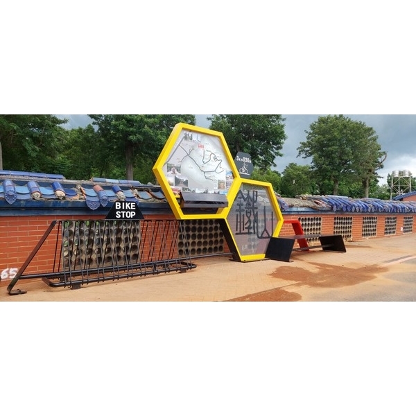 自行車架-台中市風景區管理所大甲鐵砧山周邊觀光服務設施改善工程