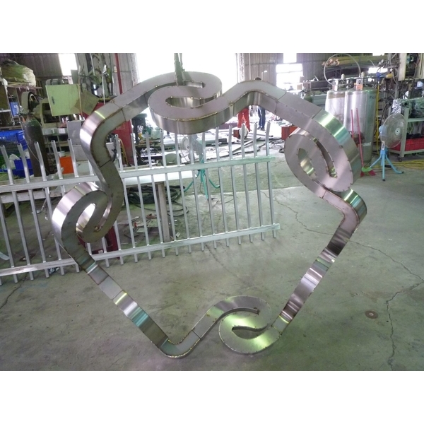 S裝置藝術-典雅雕塑工程有限公司