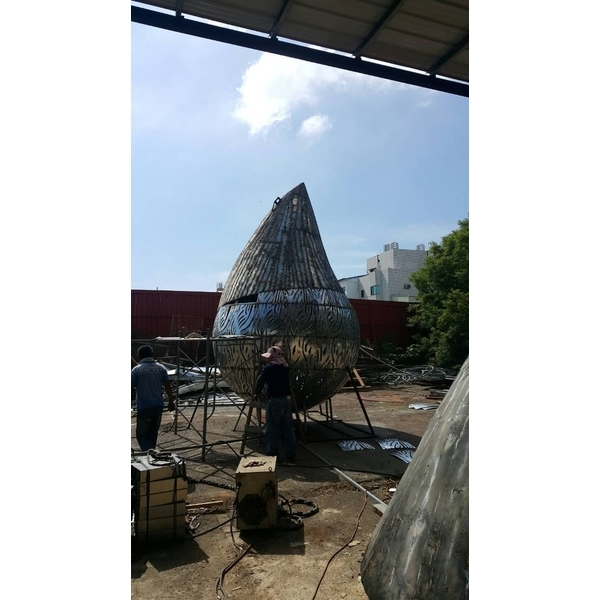 I仁義潭嘉義之眼-水滴裝置藝術