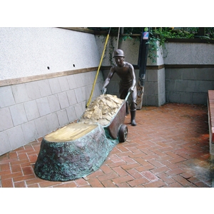 雕塑品九份礦工