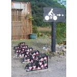 自行車架 - 典雅雕塑工程有限公司