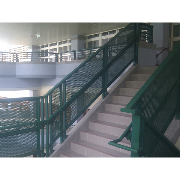 欄杆-高雄新莊高中