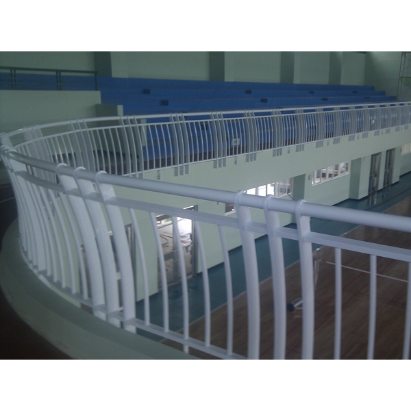 欄杆-高雄新莊高中