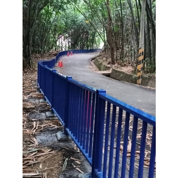 欄杆-林內鄉林茂村東玄宮鄰近道路附屬社辦改善工程