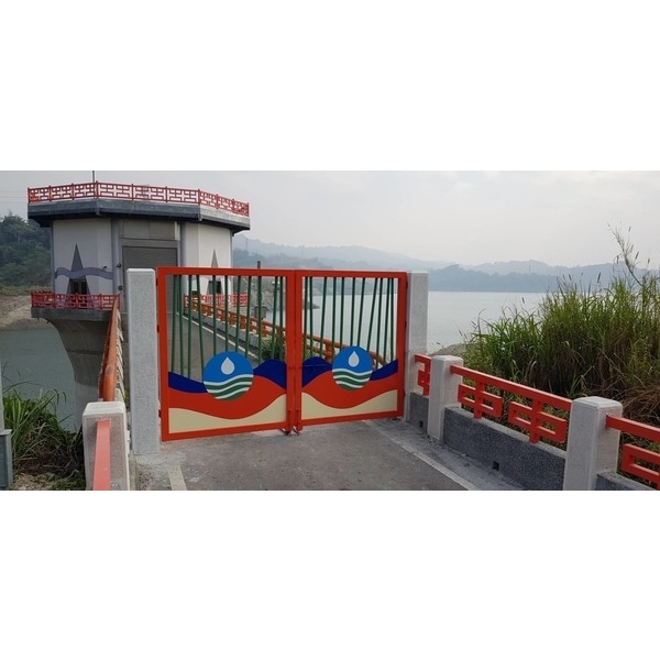 造型門-湖山水庫大門