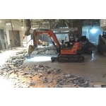 迷你型挖土機施工現場 - 益加工程行