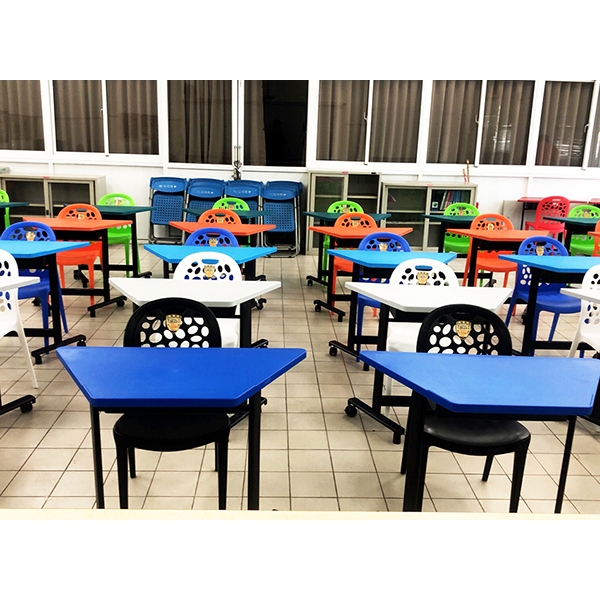 109-3A+609D 學生梯形課桌椅-永佳工業有限公司