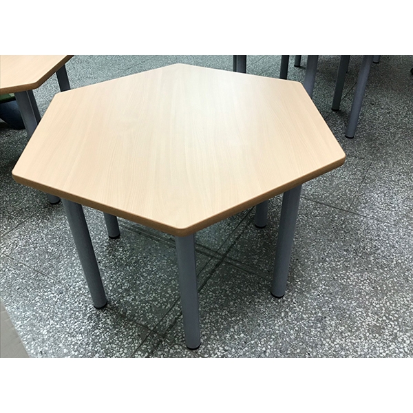 704F 六角訓練桌