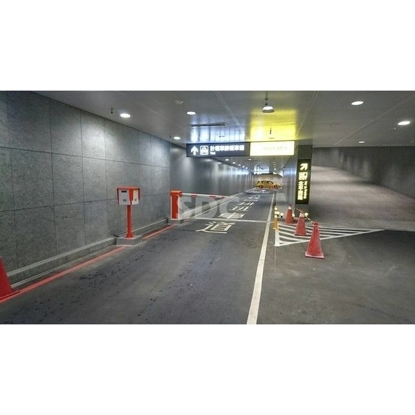 停車設備／快速柵欄機