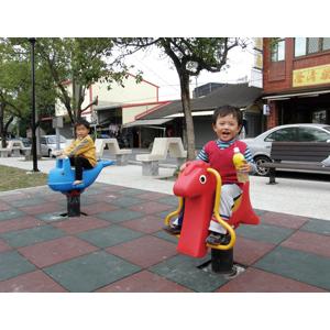 兒童遊具