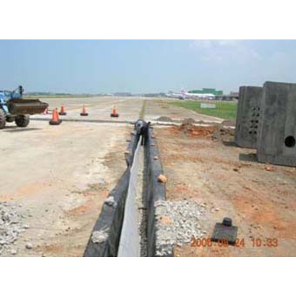 排水系列-高抗壓集排水管