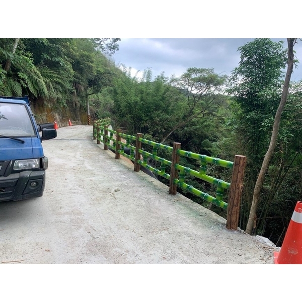 仿竹木欄杆 仿竹木欄杆-鴻山園藝有限公司