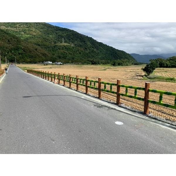 仿竹木欄杆 仿竹木欄杆-鴻山園藝有限公司
