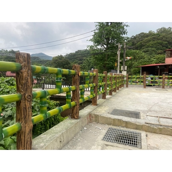仿竹木欄杆 仿竹木欄杆-鴻山園藝有限公司