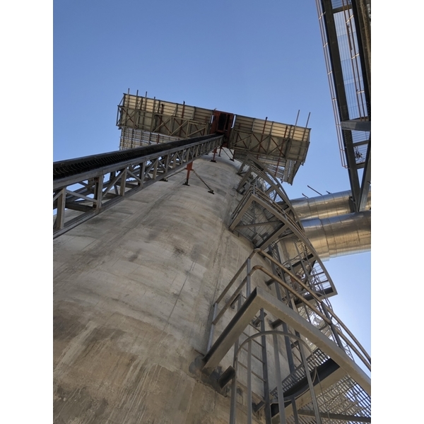 金門塔山電廠-煙囪,立都鷹架有限公司