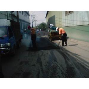 國賓大地道路修補施工