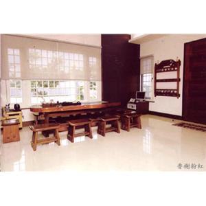 龐貝石,曹碩企業有限公司