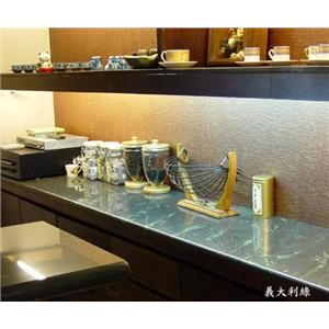 龐貝石,曹碩企業有限公司