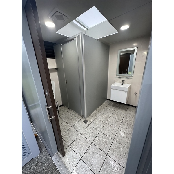 景觀廁所-臺南市新營區長勝園區綠能、新北金山區預鑄-神功企業股份有限公司