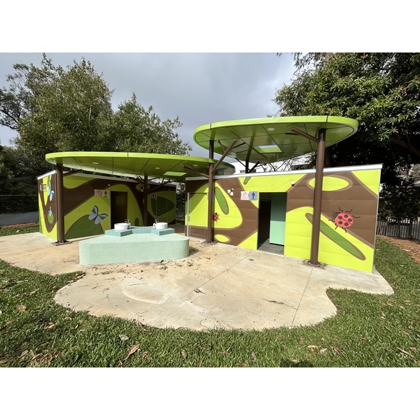 公園廁所-台中市后里森林