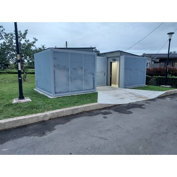 特製造型廁所-積木造型.愛心造型.彩繪.鋁格柵.補乳室.童趣-神功企業股份有限公司