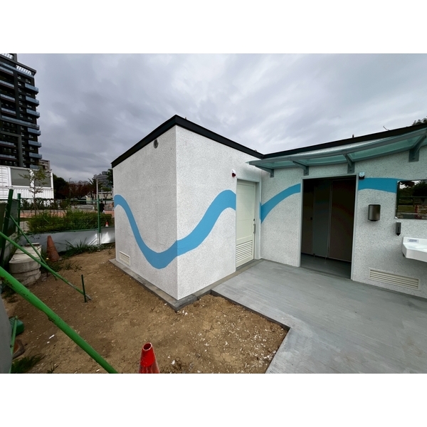 台中南屯94,95公園足球造型景觀廁所-神功企業股份有限公司