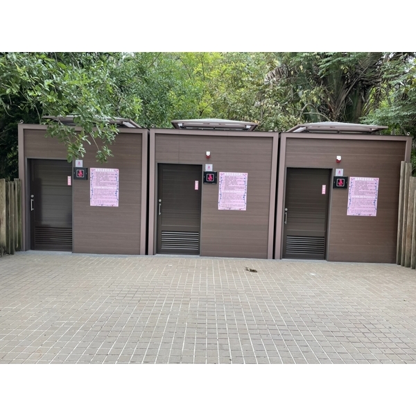 特製造型廁所-積木造型.愛心造型.彩繪.鋁格柵.補乳室.童趣-神功企業股份有限公司