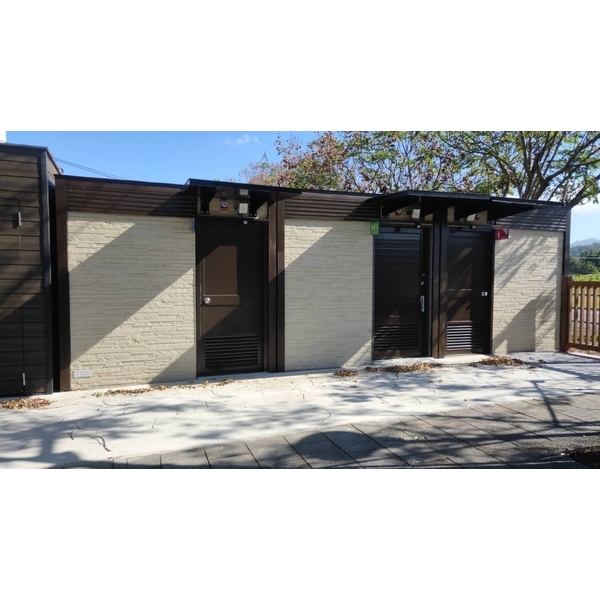 客製化尺寸陶瓷板外壁景觀廁所-神功企業股份有限公司