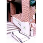 階梯式無障礙升降設備 - 輝肯實業股份有限公司