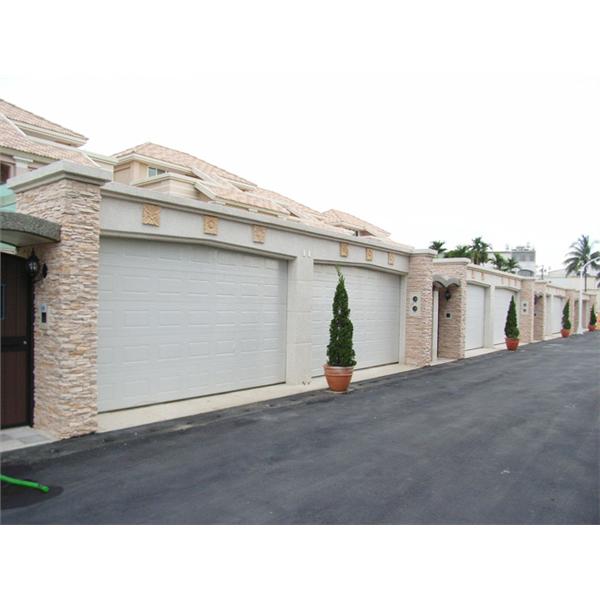 別墅住宅車庫滑升門-屏東里港久譽建設