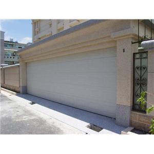 滑升門大型車庫門-歸仁別墅